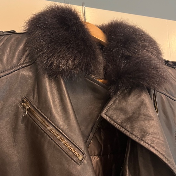 Leather jacket - Picture 5 of 9